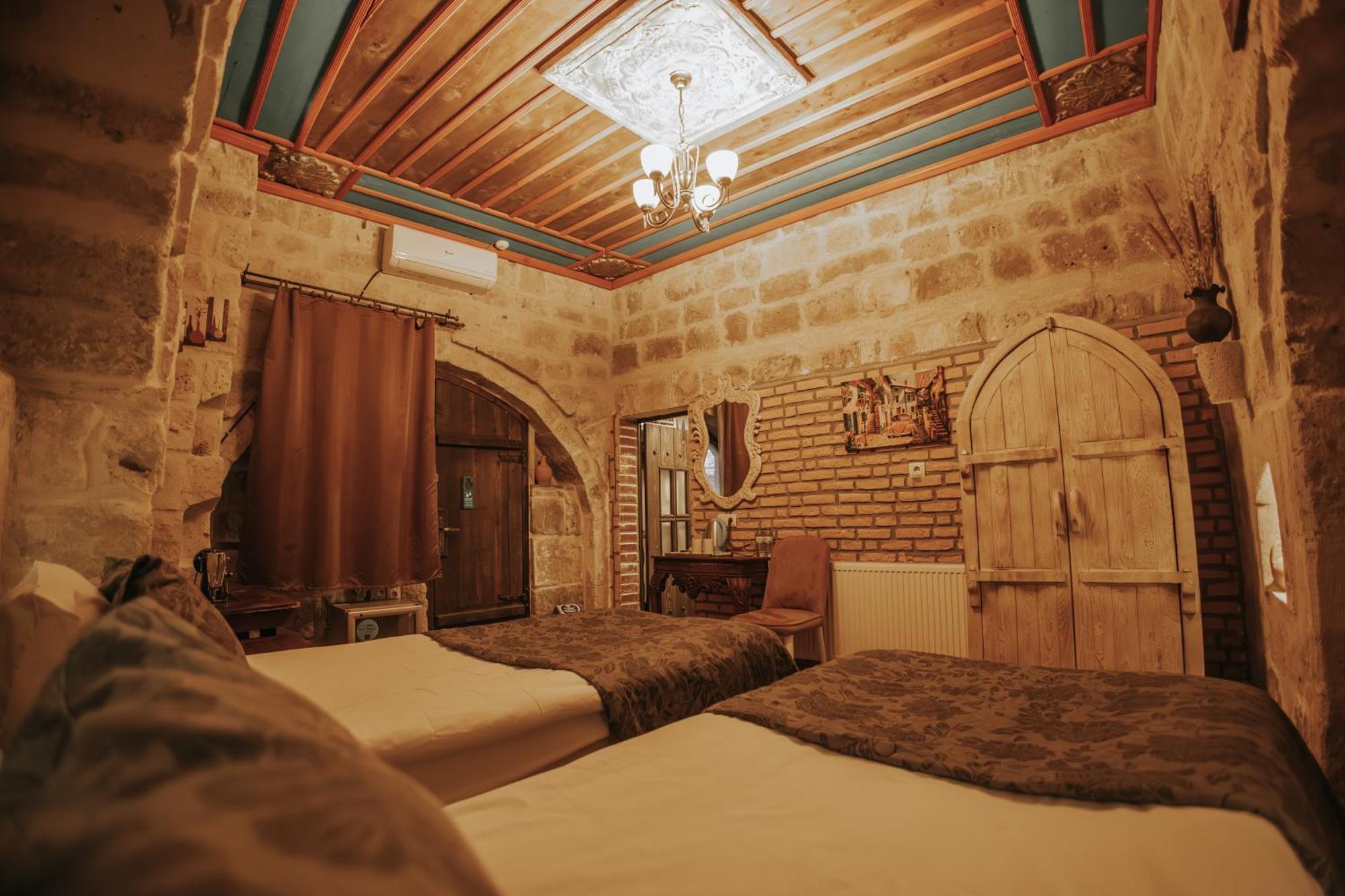 Vintage Cave House Hotel Göreme Exteriör bild